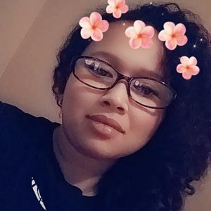 Meet your Posher, Falon